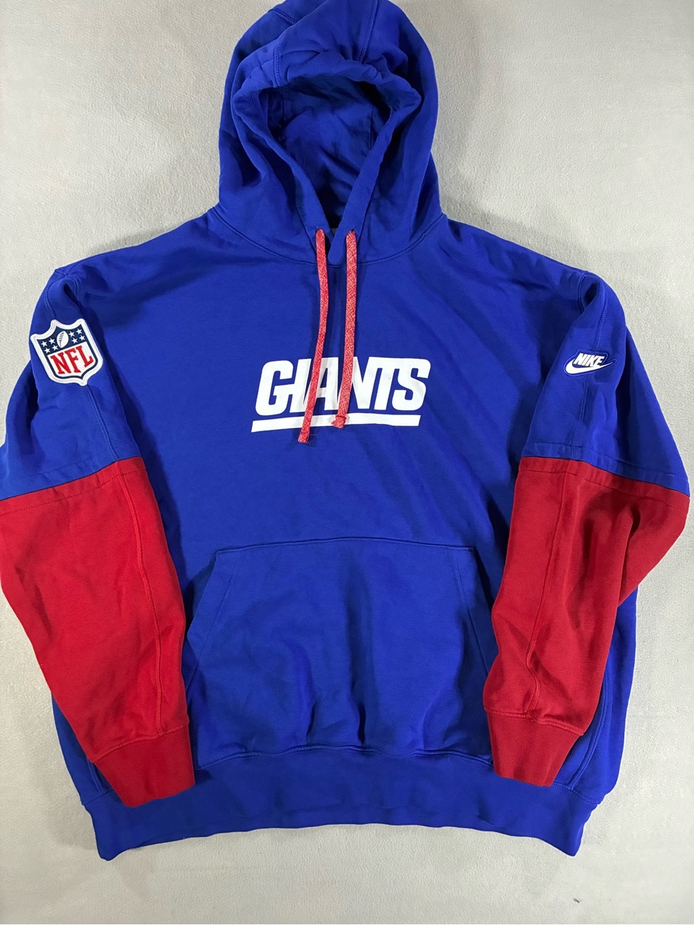 NWOT Nike/NFL New York Giants Blue & Red Colorblock Pullover Hoodie. Men’s XL.